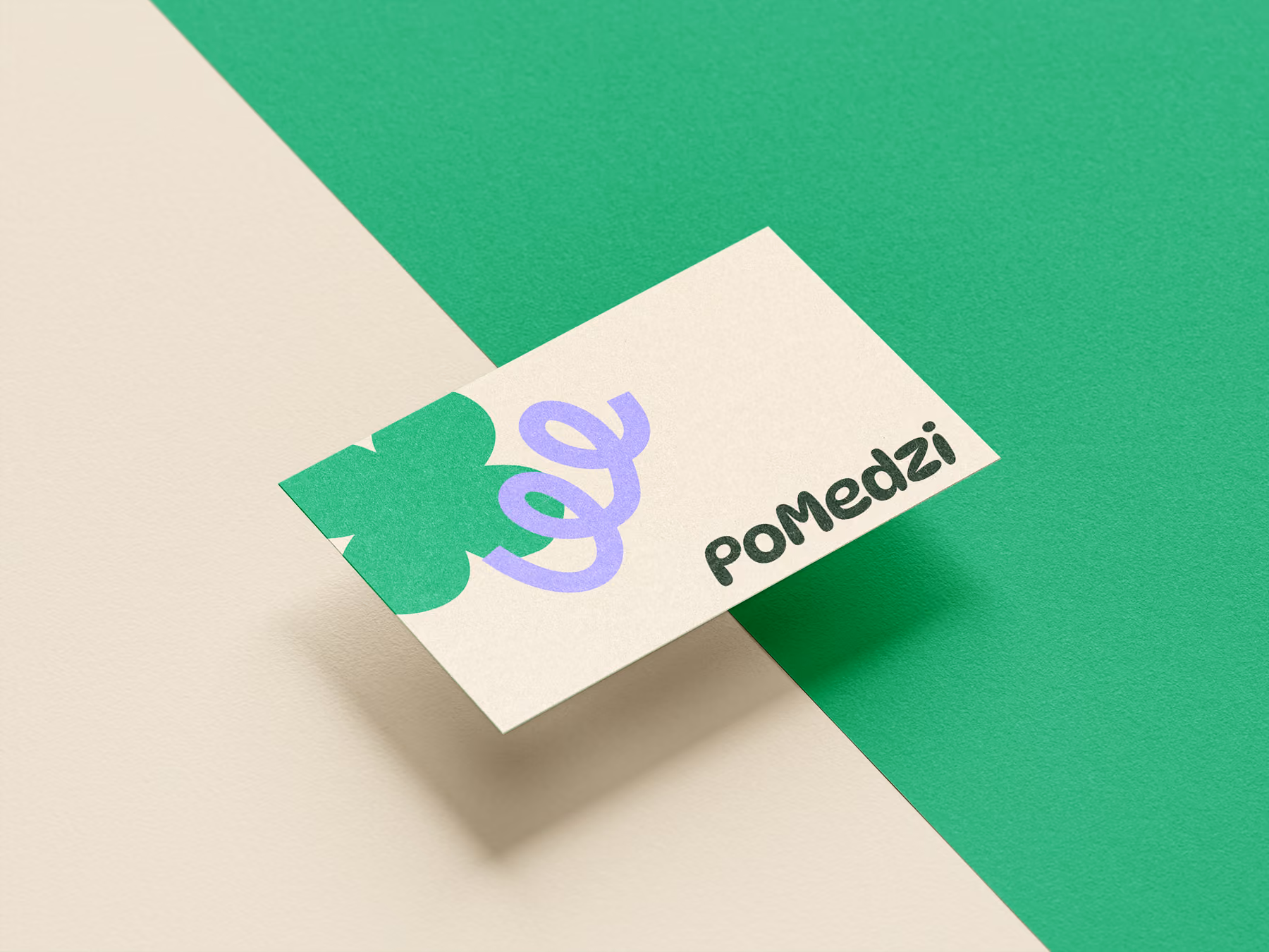 PoMedzi business card mockup